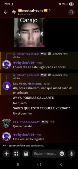 Captura de #neutral-zone con un intercambio subido de tono entre PhychoArt y Feel That Dread.